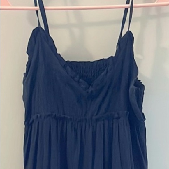 no brand Dresses & Skirts - Chic Black Midi Dress